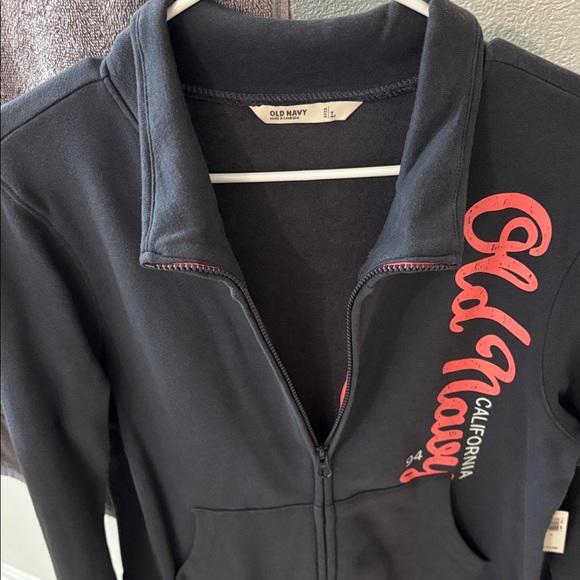 NWT Old Navy Women's Black and Red Bomber Jacket - Picture 2 of 4